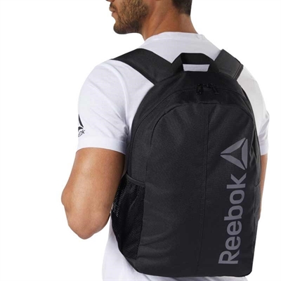Reebok Active Core Medium Sirt Cantasi Siyah Fitmoda