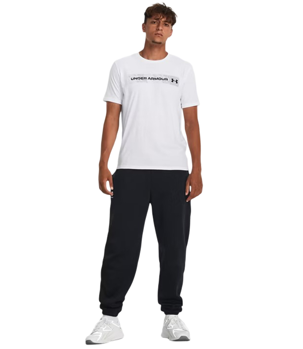 Under Armour Camo Chest Stripe T-Shirt Beyaz Siyah