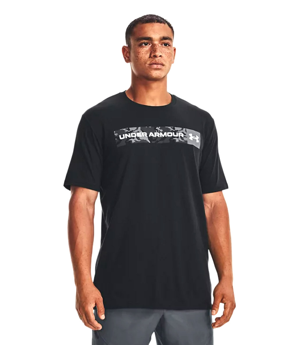 Under Armour Camo Chest Stripe T-Shirt Siyah