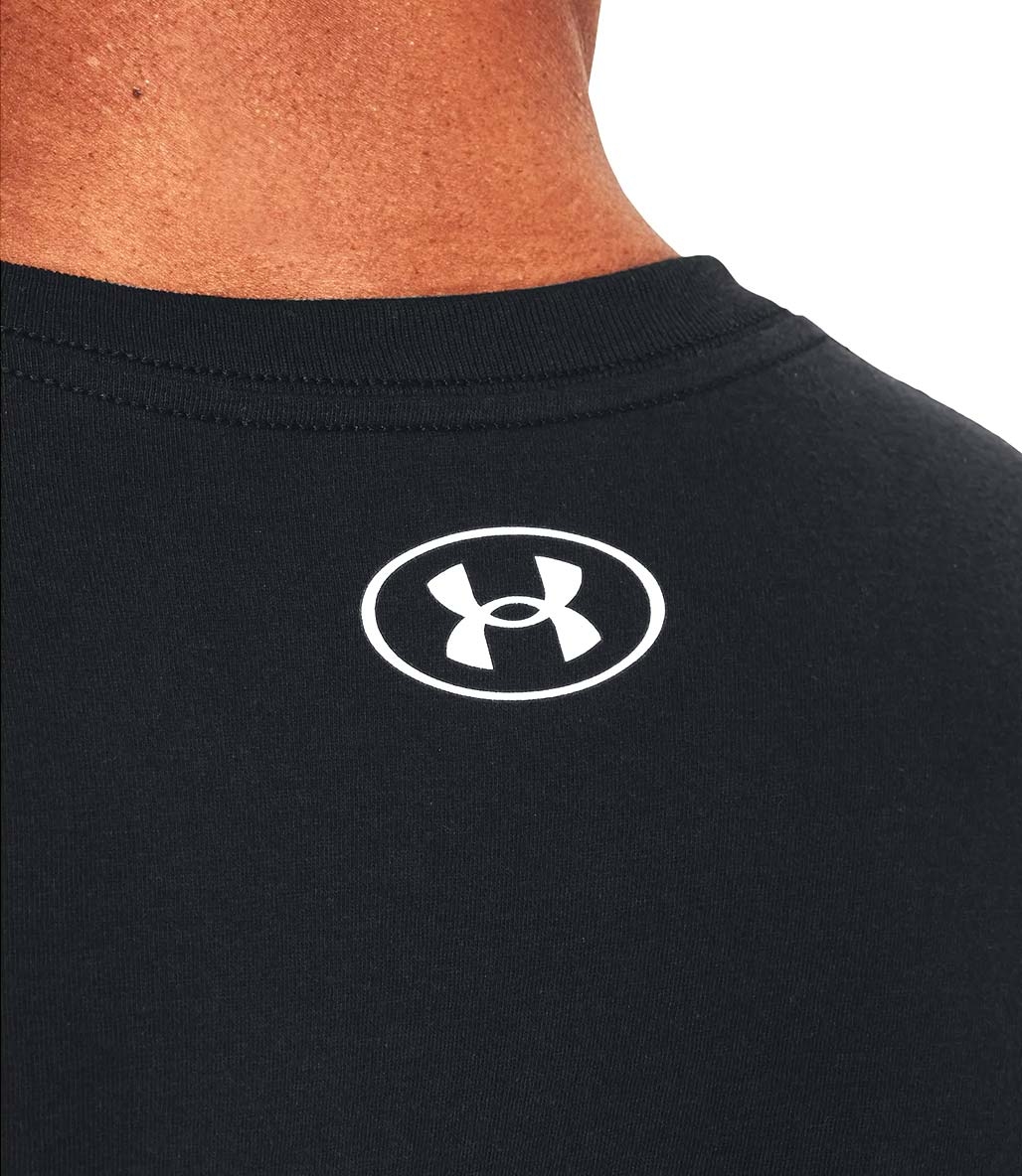 Under Armour Camo Chest Stripe T-Shirt Siyah