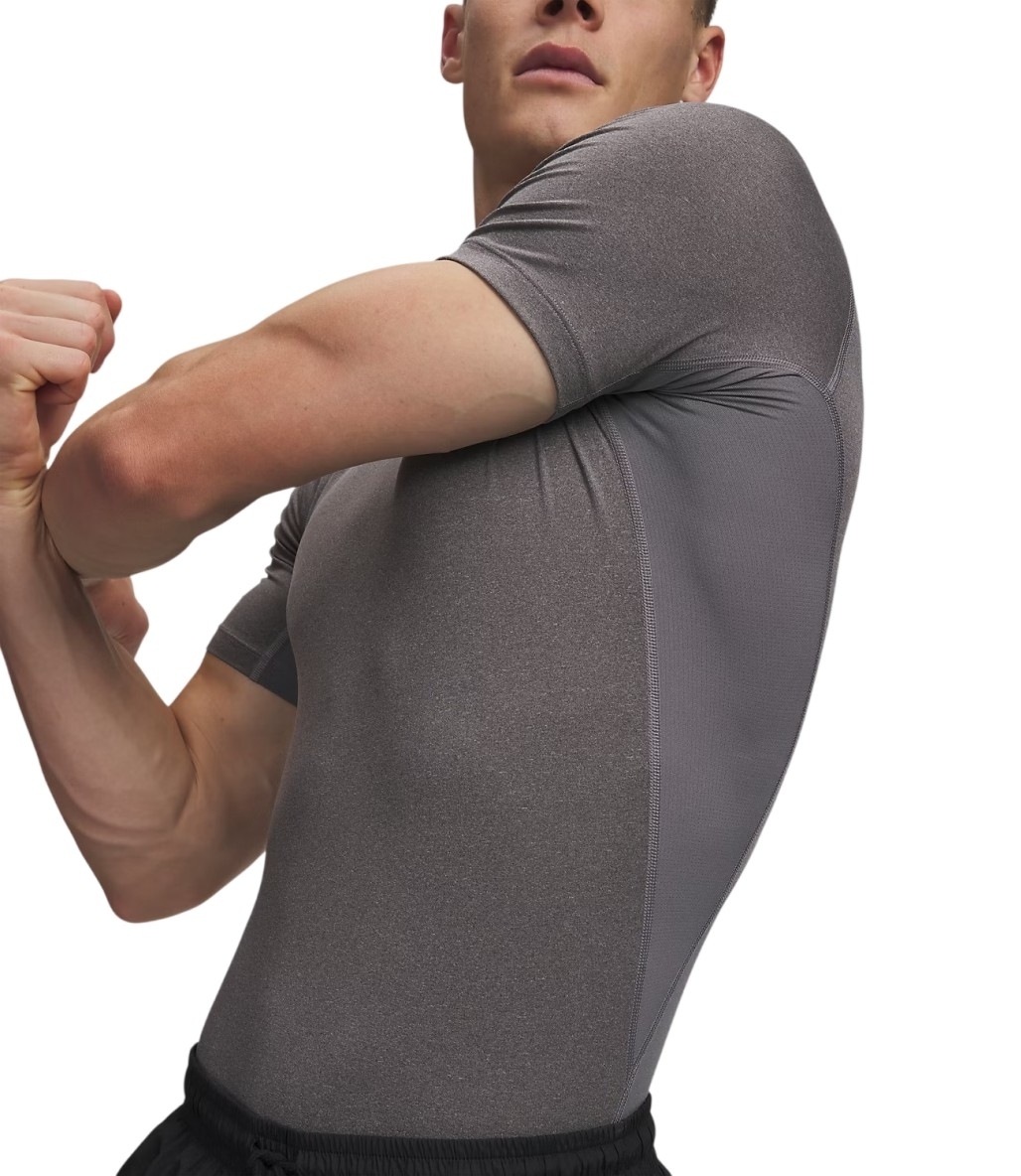 Under Armour Heatgear Armour Kısa Kollu T-Shirt Gri