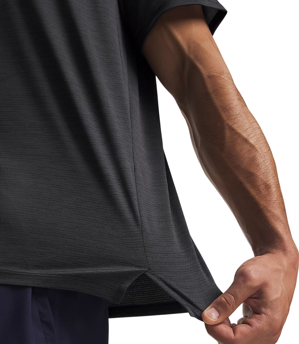Under Armour Tech Vent Kısa Kollu T-Shirt Siyah Beyaz