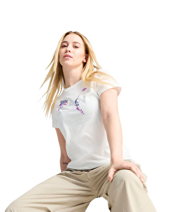 Puma Graphics Floral Cat Logo Kadın Kısa Kollu T-Shirt Beyaz
